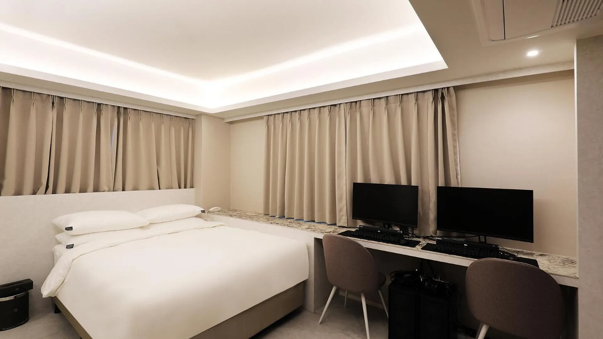 Seoul Inn Hotel By The Designers
