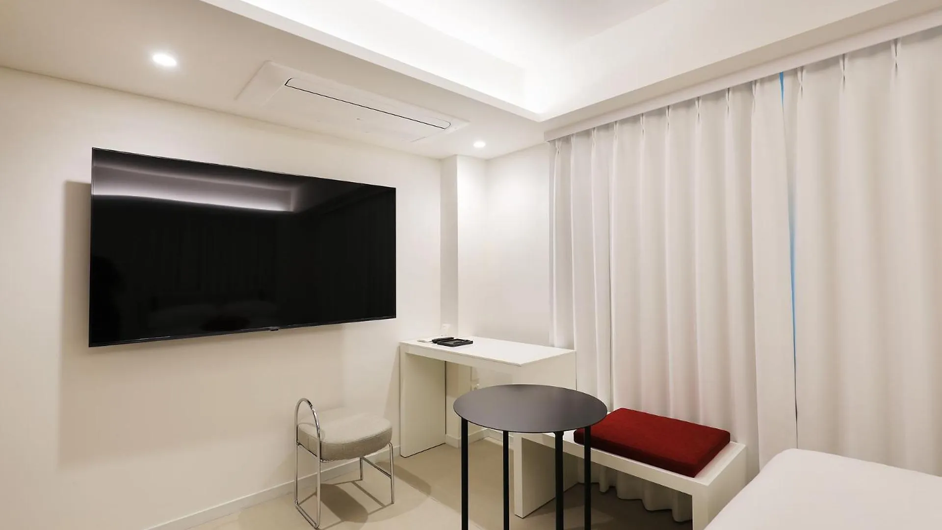 Seoul Inn Hotel By The Designers