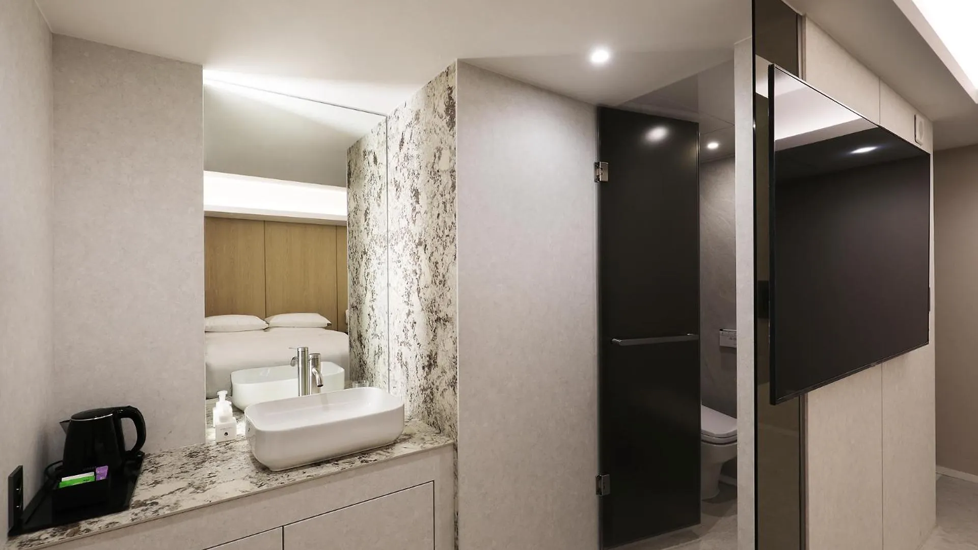 Seoul Inn Hotel By The Designers