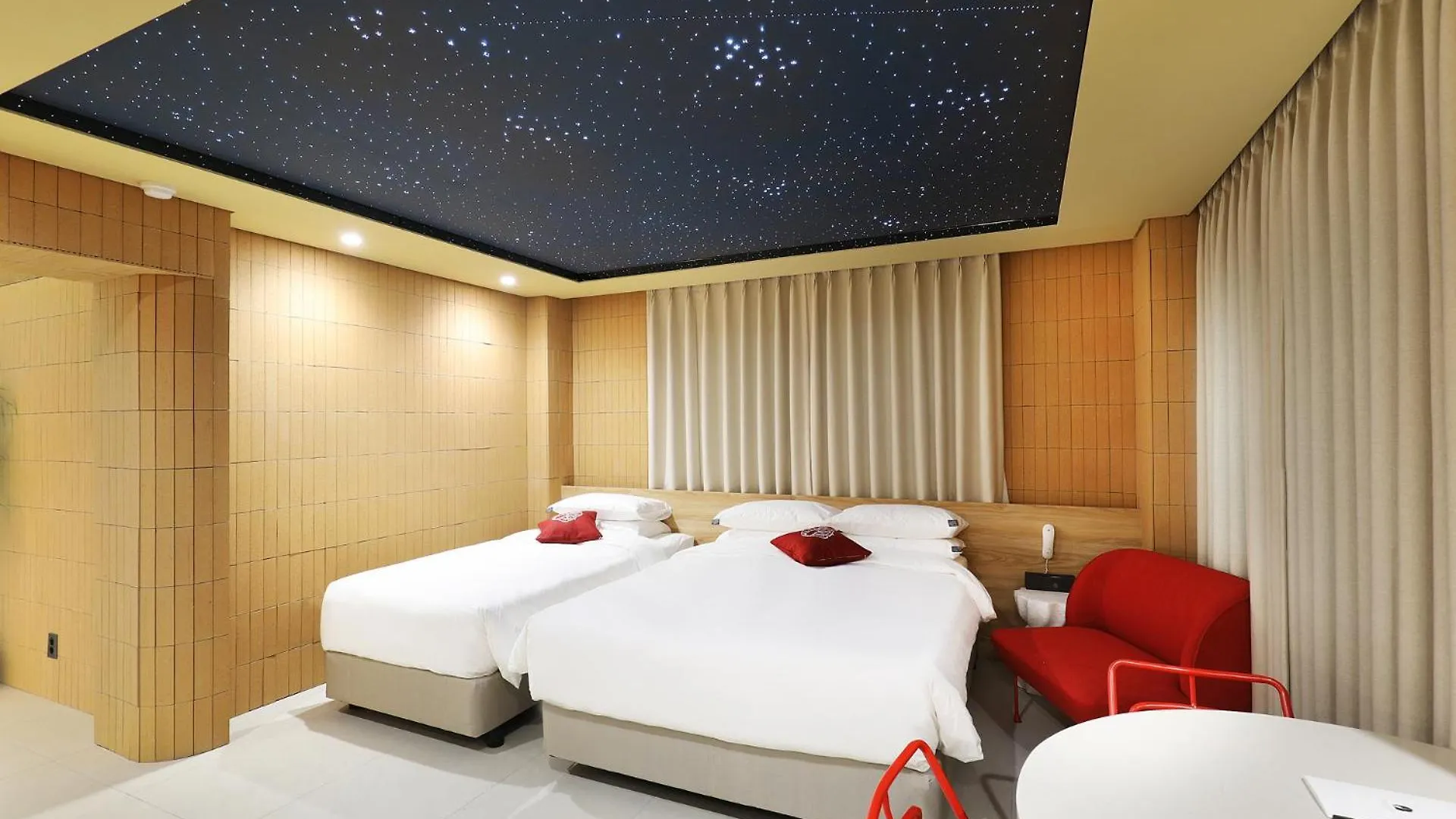 Seoul Inn Hotel By The Designers